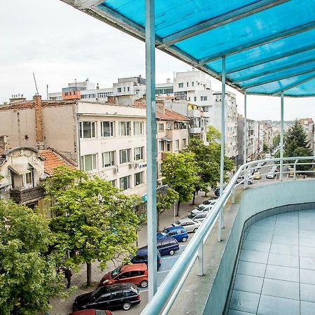 Spacious & Sunny Maisonette With Terrace Near Centre By Flаt Manаger Бургас Экстерьер фото