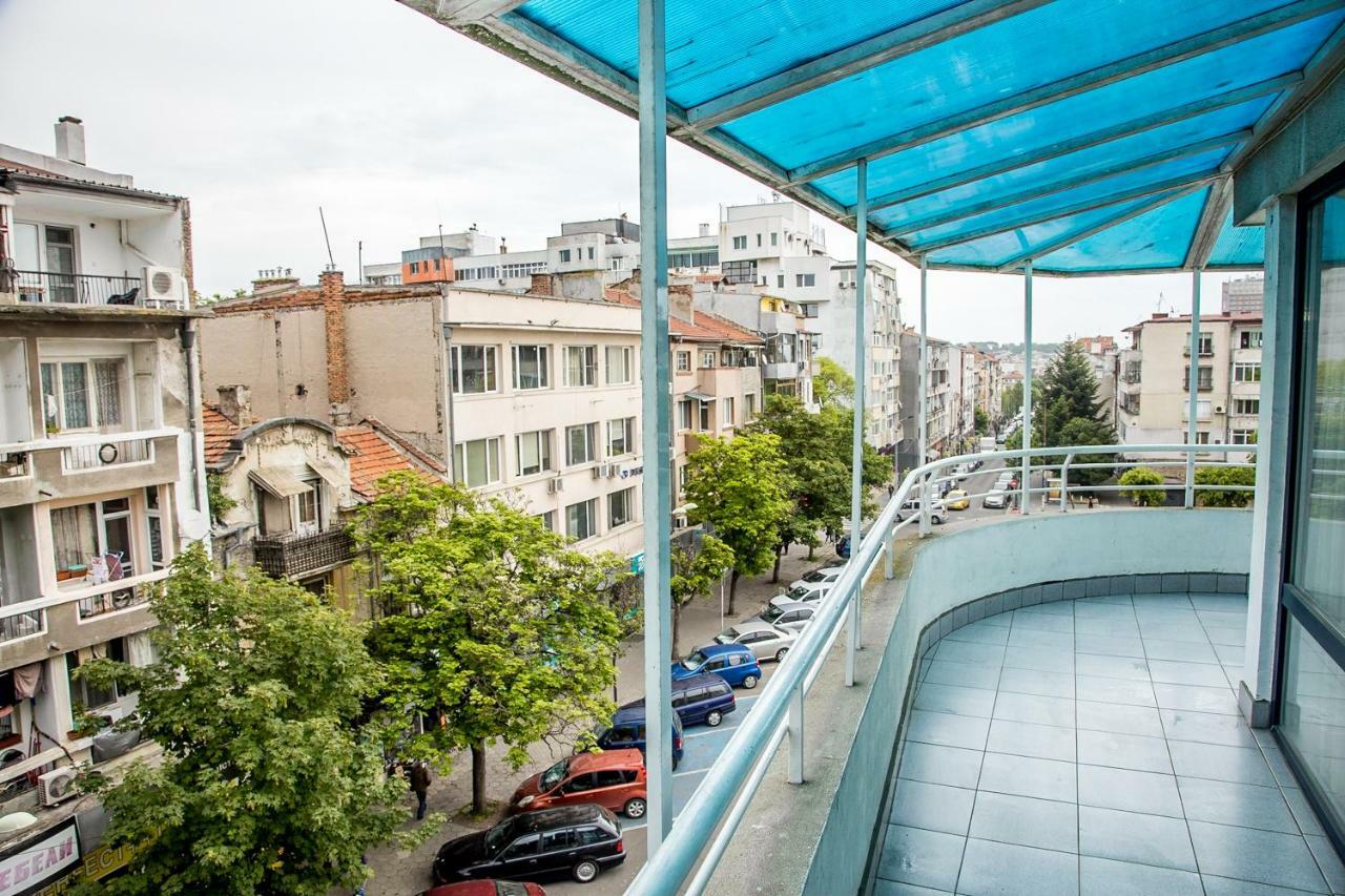 Spacious & Sunny Maisonette With Terrace Near Centre By Flаt Manаger Бургас Экстерьер фото