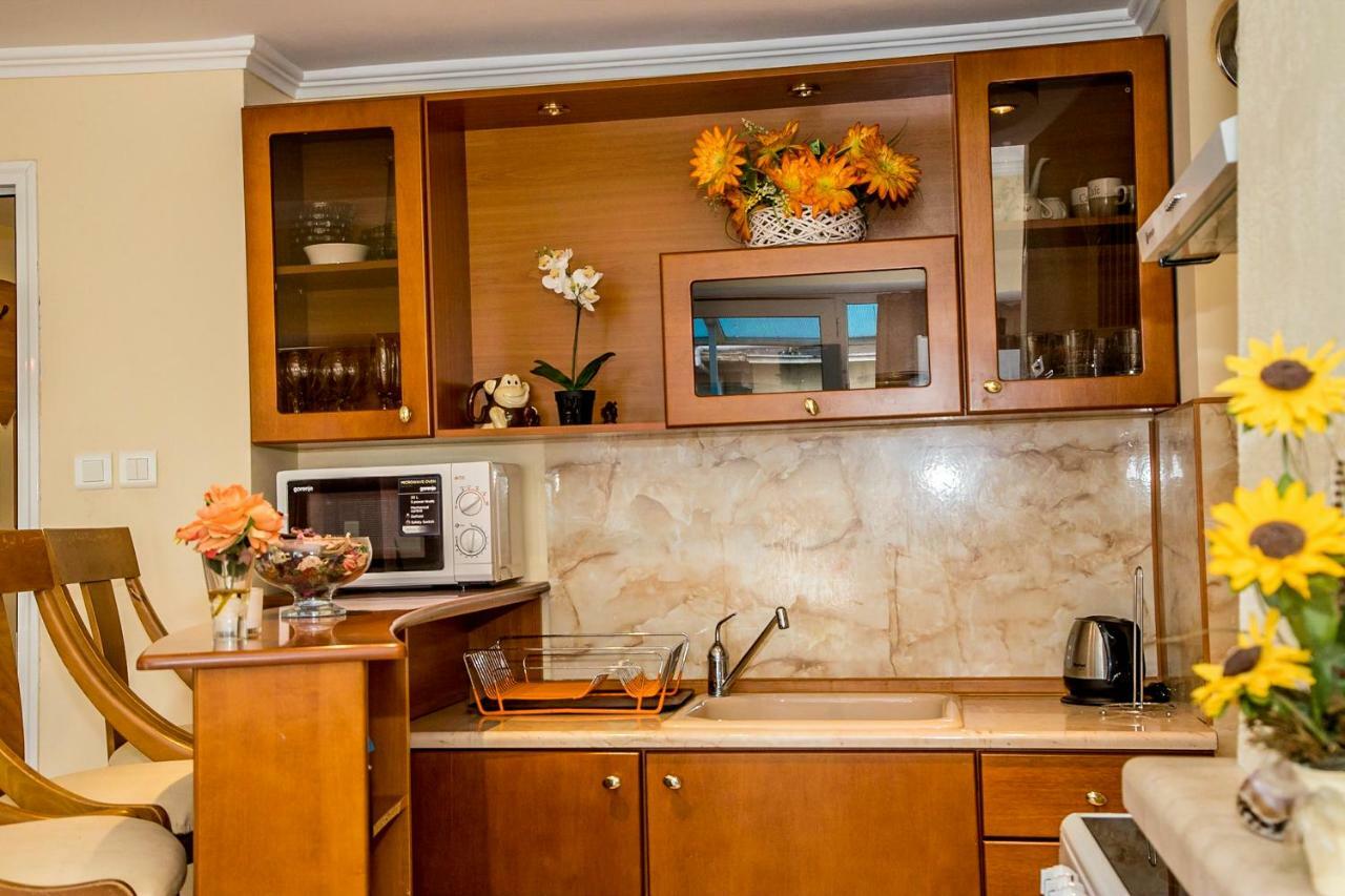 Spacious & Sunny Maisonette With Terrace Near Centre By Flаt Manаger Бургас Экстерьер фото