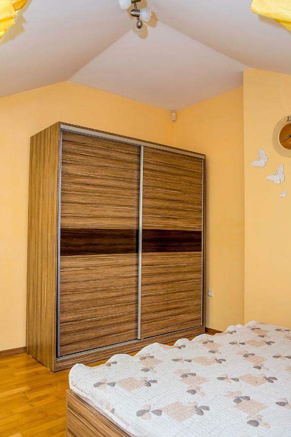 Spacious & Sunny Maisonette With Terrace Near Centre By Flаt Manаger Бургас Экстерьер фото