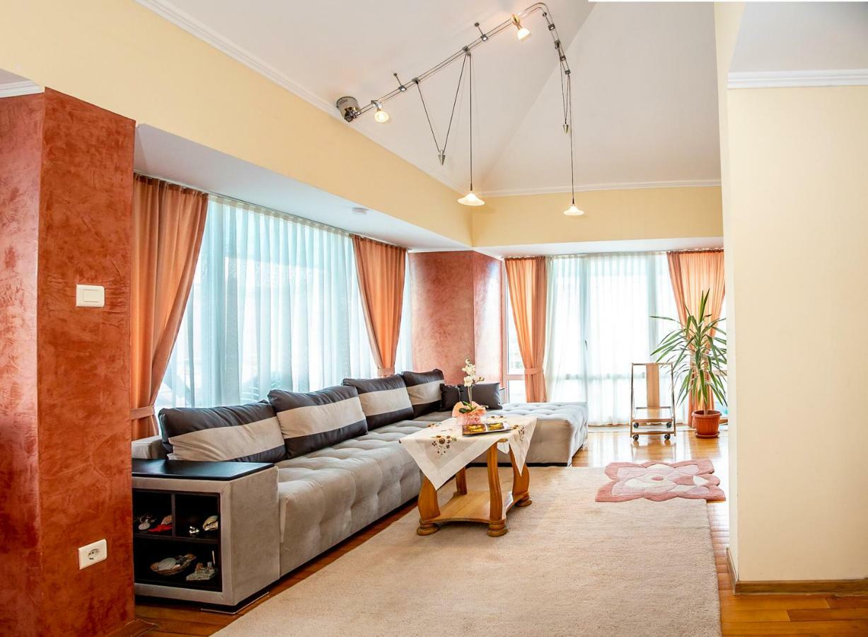 Spacious & Sunny Maisonette With Terrace Near Centre By Flаt Manаger Бургас Экстерьер фото